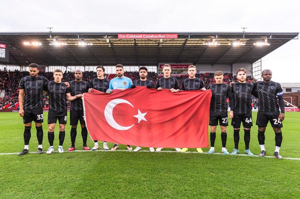 Burak Yılmaz gözyaşlarına engel olamadı! 4