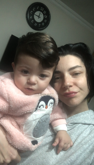 Elbistan'a giden Merve Boluğur depremzedelerle buluştu 3