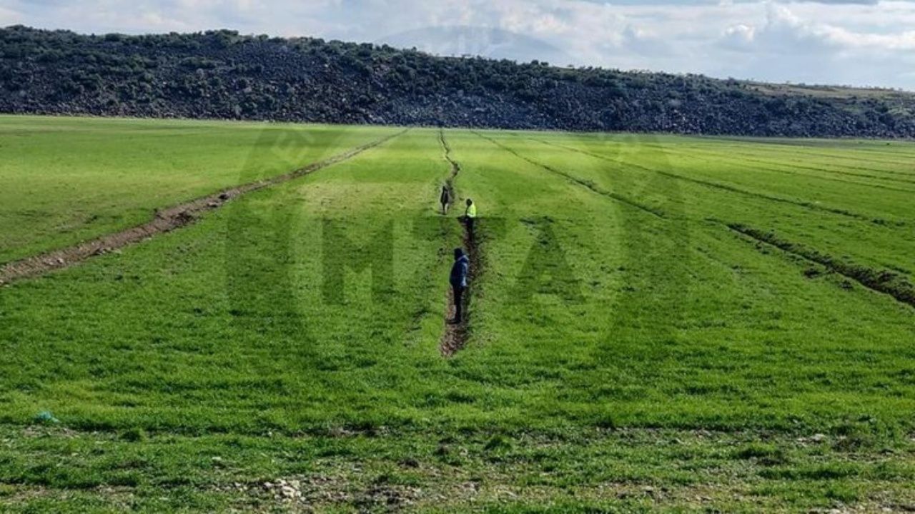 Tarlalar, yollar yer değiştirdi! MTA depremin şiddetini ortaya koyan raporunu açıkladı 3