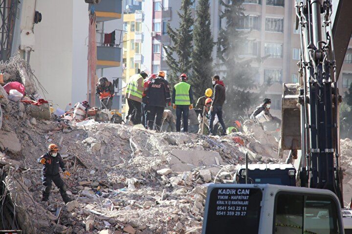 Çevre, Şehircilik ve İklim Değişikliği Bakanlığı, 10 ilde hasar tespit çalışması yaptı! İşte depremden en çok etkilenen il ve ilçeler 8