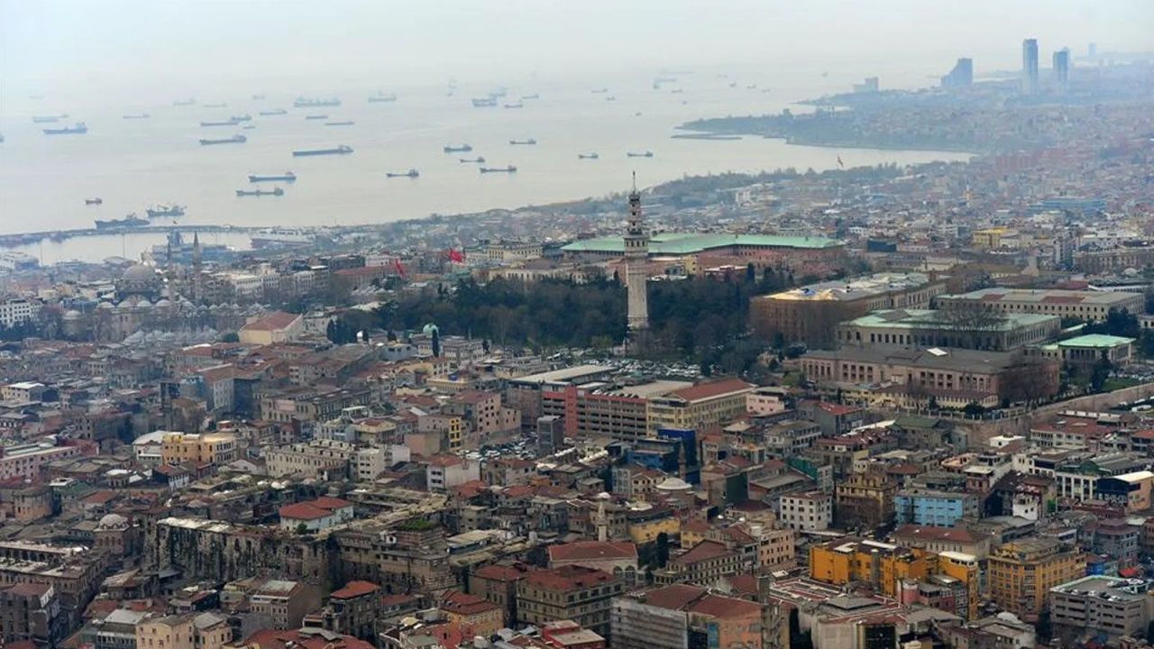 İstanbul'un en yaşlı binalarının olduğu ilçeler açıklandı! İlk 2'de o ilçeler var 12