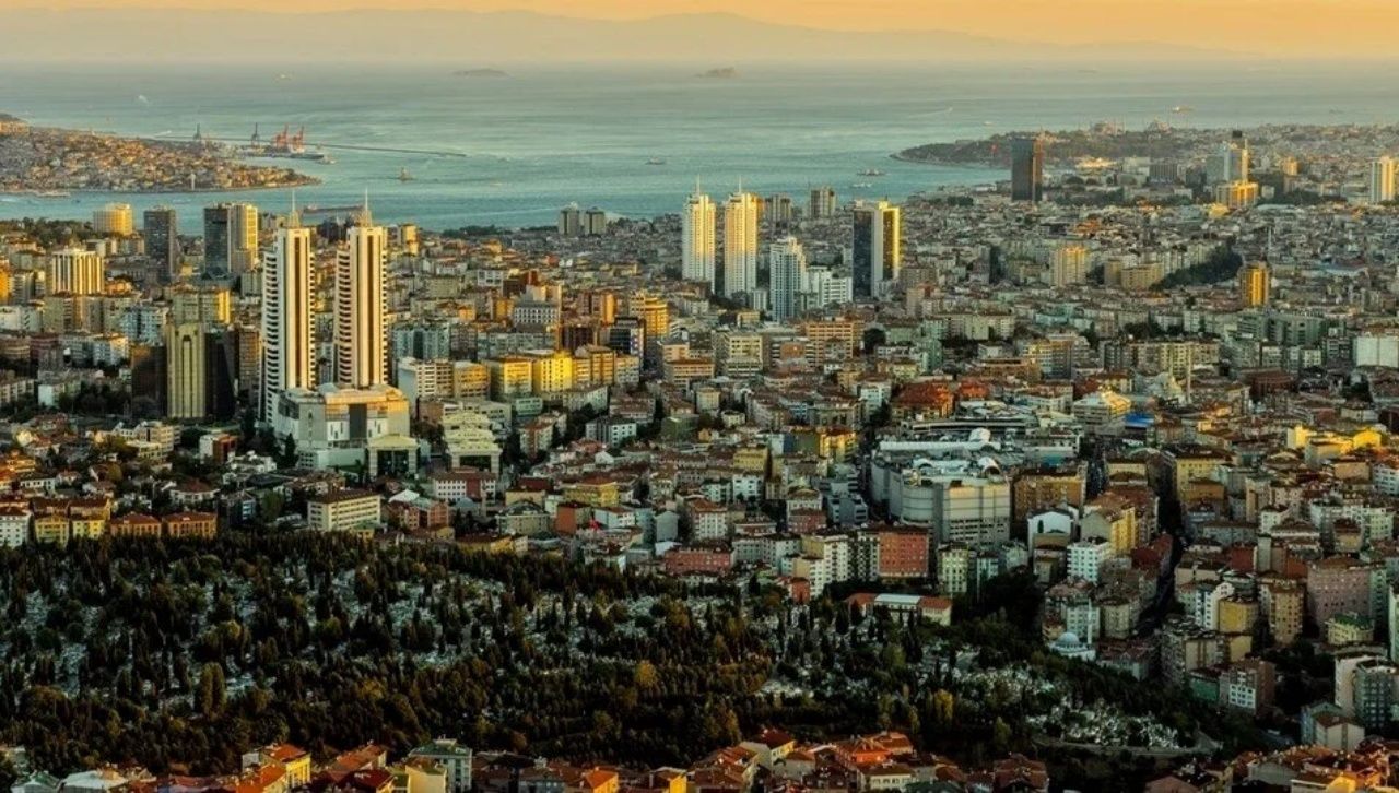 İstanbul'un en yaşlı binalarının olduğu ilçeler açıklandı! İlk 2'de o ilçeler var 3