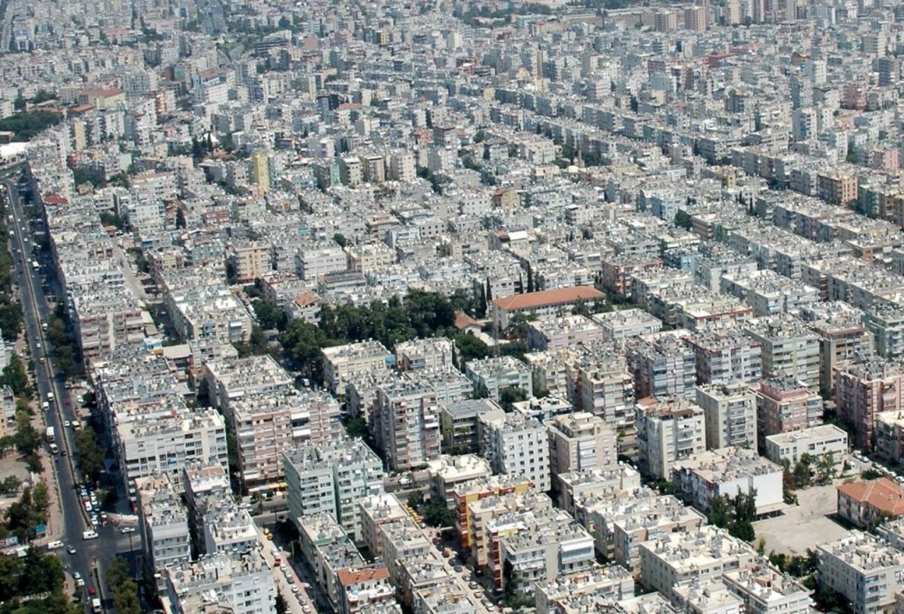 İstanbul'un en yaşlı binalarının olduğu ilçeler açıklandı! İlk 2'de o ilçeler var 8