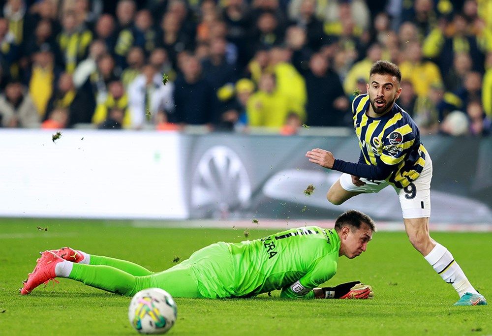 Gelir gelmez zirveye yerleşti! İşte Süper Lig'in en değerli oyuncuları... 11