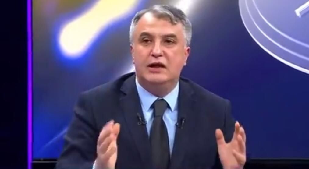 Spiker, sunucu, yorumcu...! İşte ekran yüzlerinin tuttuğu takımlar... 8