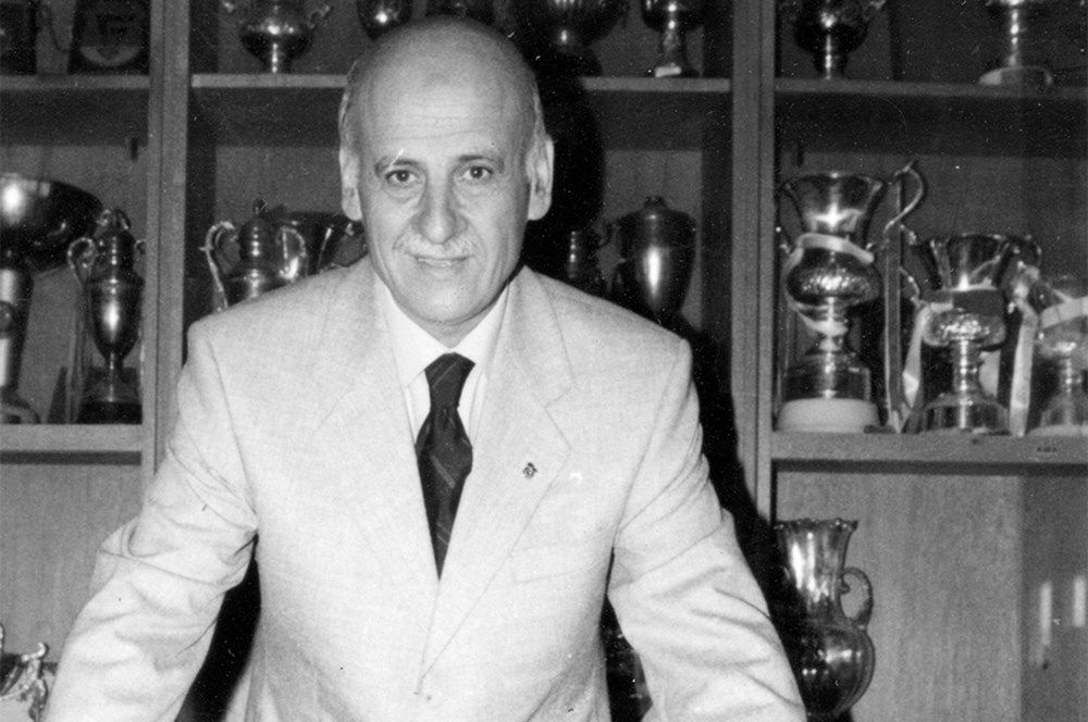 Ahmet Suat Özyazıcı'nın başarılarla dolu kariyeri! 1