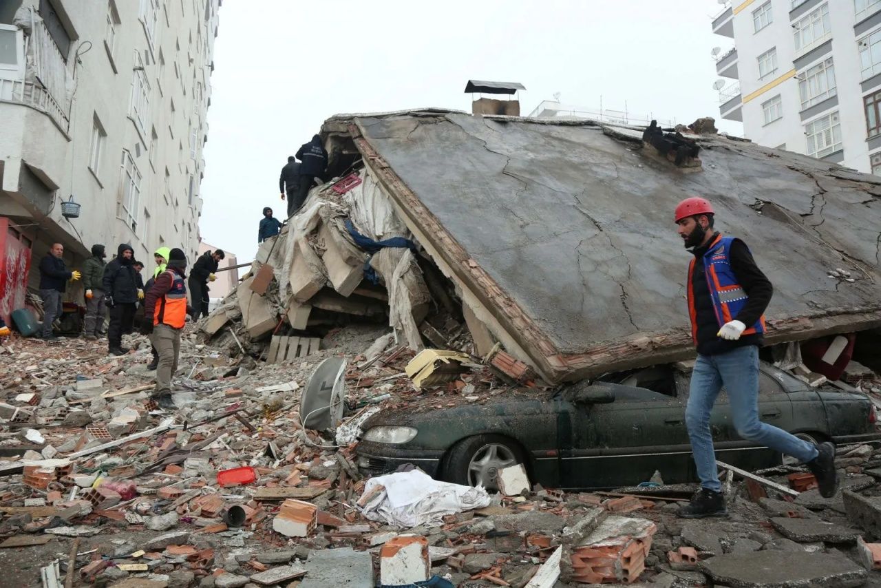 AFAD, "Depremzedelere Barınma Desteği" ile ilgili merak edilen soruları yanıtladı! İşte 15 soru, 15 cevapla barınma yardımı detayları 1