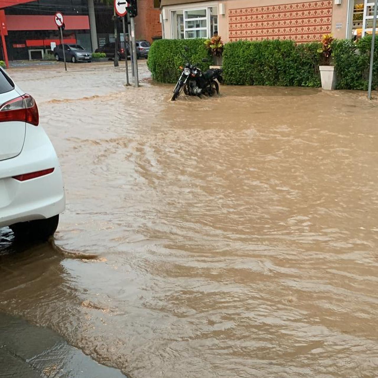 Brezilya'da sel ve toprak kayması felaketi: 35 kişi öldü, Rio Karnavalı iptal edildi 2
