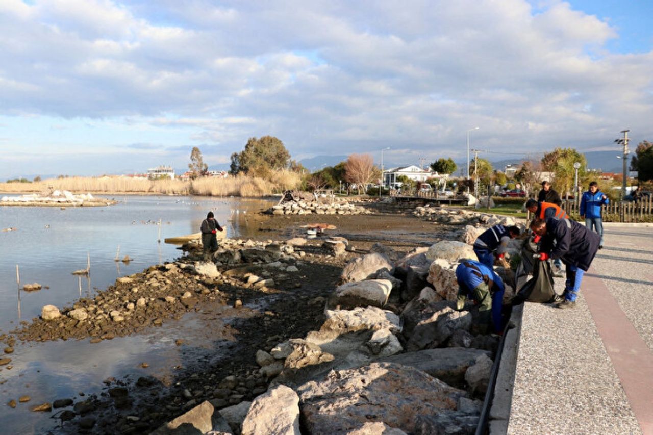 Görüntüler sabah çekildi! Ege Denizi'nde tedirgin eden görüntüler 3