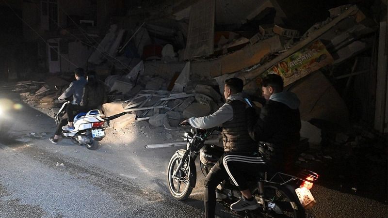 Hatay’daki depremin ardından bölgeden ilk kareler! 14