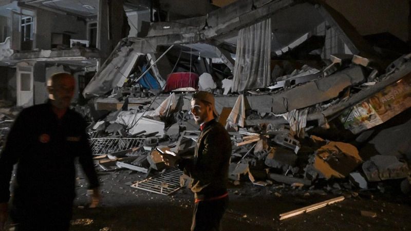 Hatay’daki depremin ardından bölgeden ilk kareler! 11