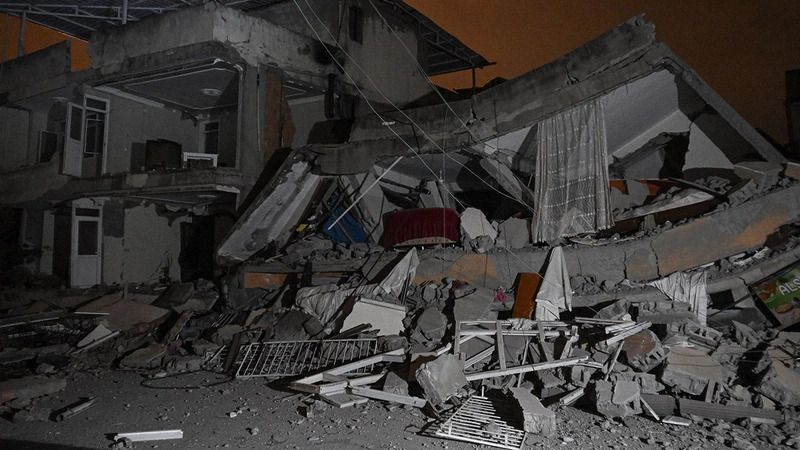 Hatay’daki depremin ardından bölgeden ilk kareler! 13