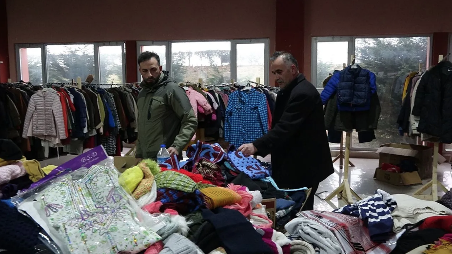 Yanlışlıkla deprem bölgesine gönderdiler: Bakın içinde ne vardı 4