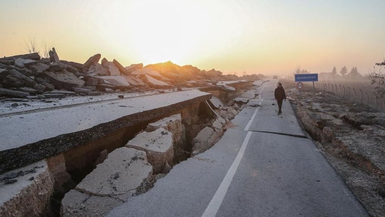 Türkiye'nin deprem haritası güncellendi! 6 bölgede diri faylar etkin 10