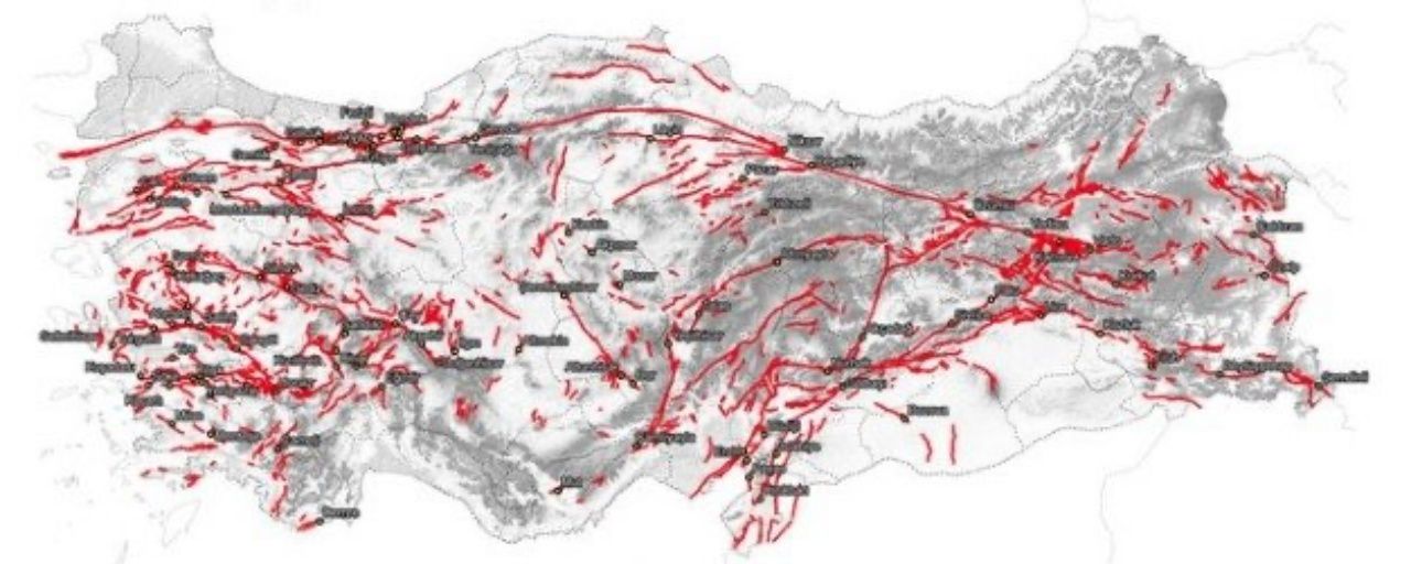 Türkiye'nin deprem haritası güncellendi! 6 bölgede diri faylar etkin 9
