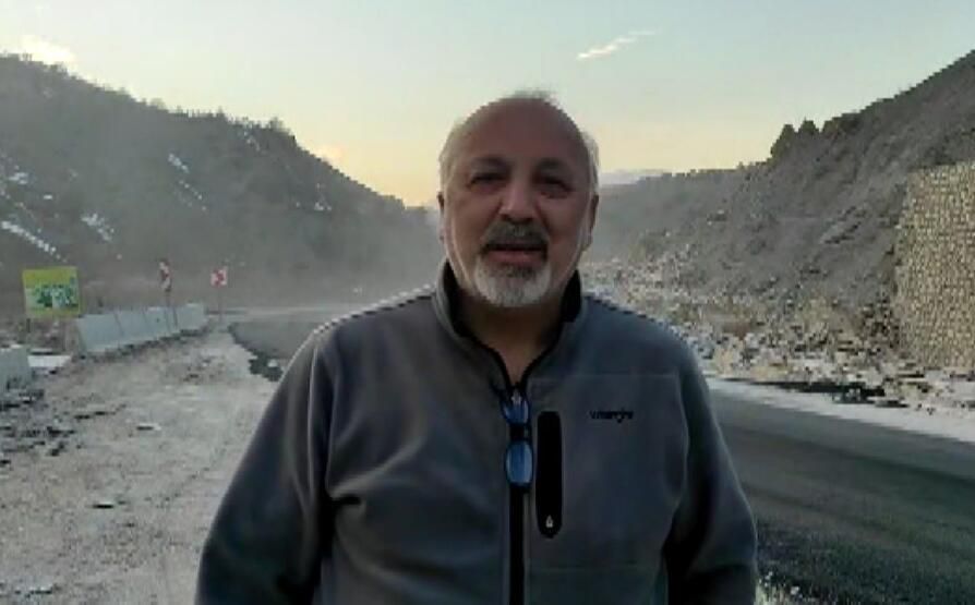 Yollar, araziler ve dağlar da yerinden oynadı! 4