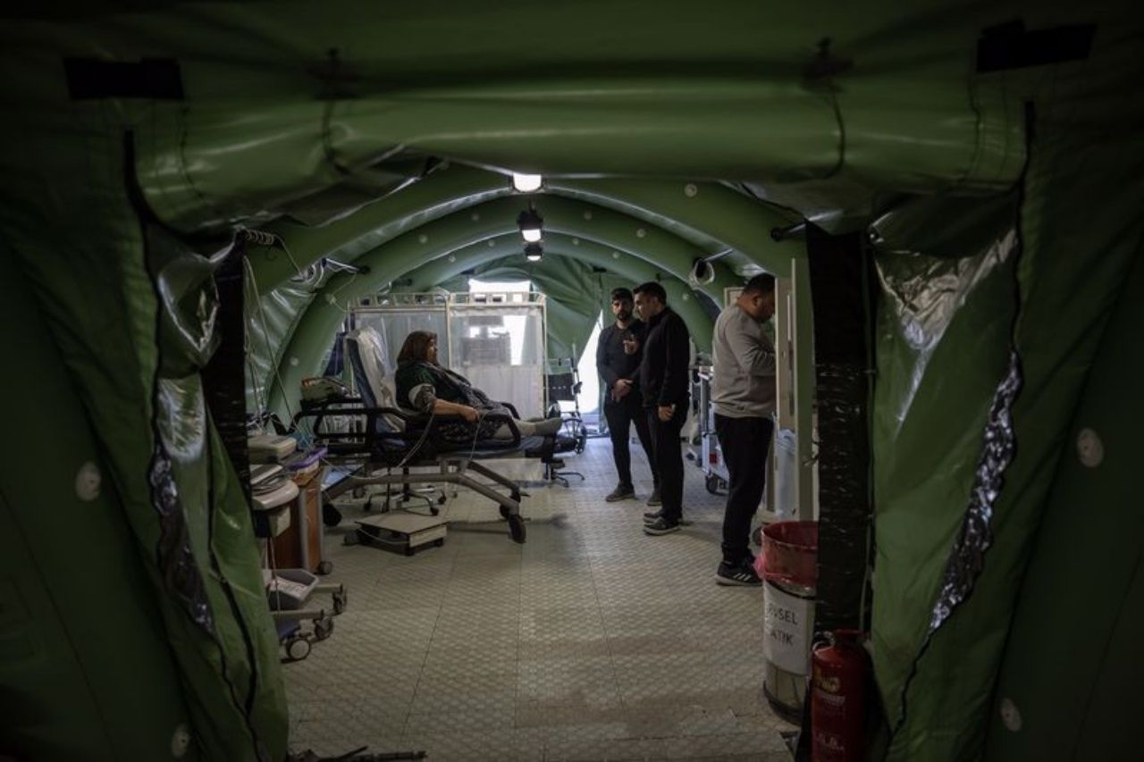 İki devlet, tek millet! Türkiye ve Azerbaycan orduları deprem yaralarını sarıyor 8