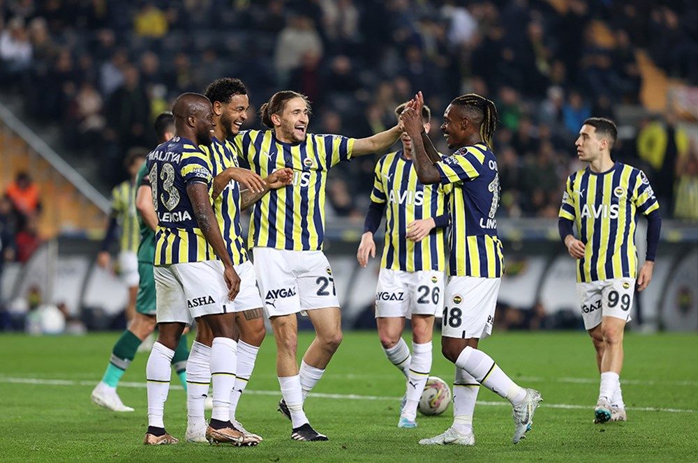 Enner Valencia Fenerbahçe'nin efsaneleri arasına girdi! 4