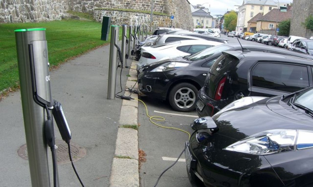 A101 şimdi de 150 bin TL altına elektrikli otomobil satacak 3