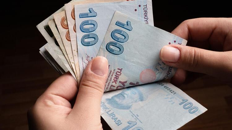 Vatandaşlar dikkat! SGK uyardı: EYT başvurularında bunu yapan emekli olamayacak! 1