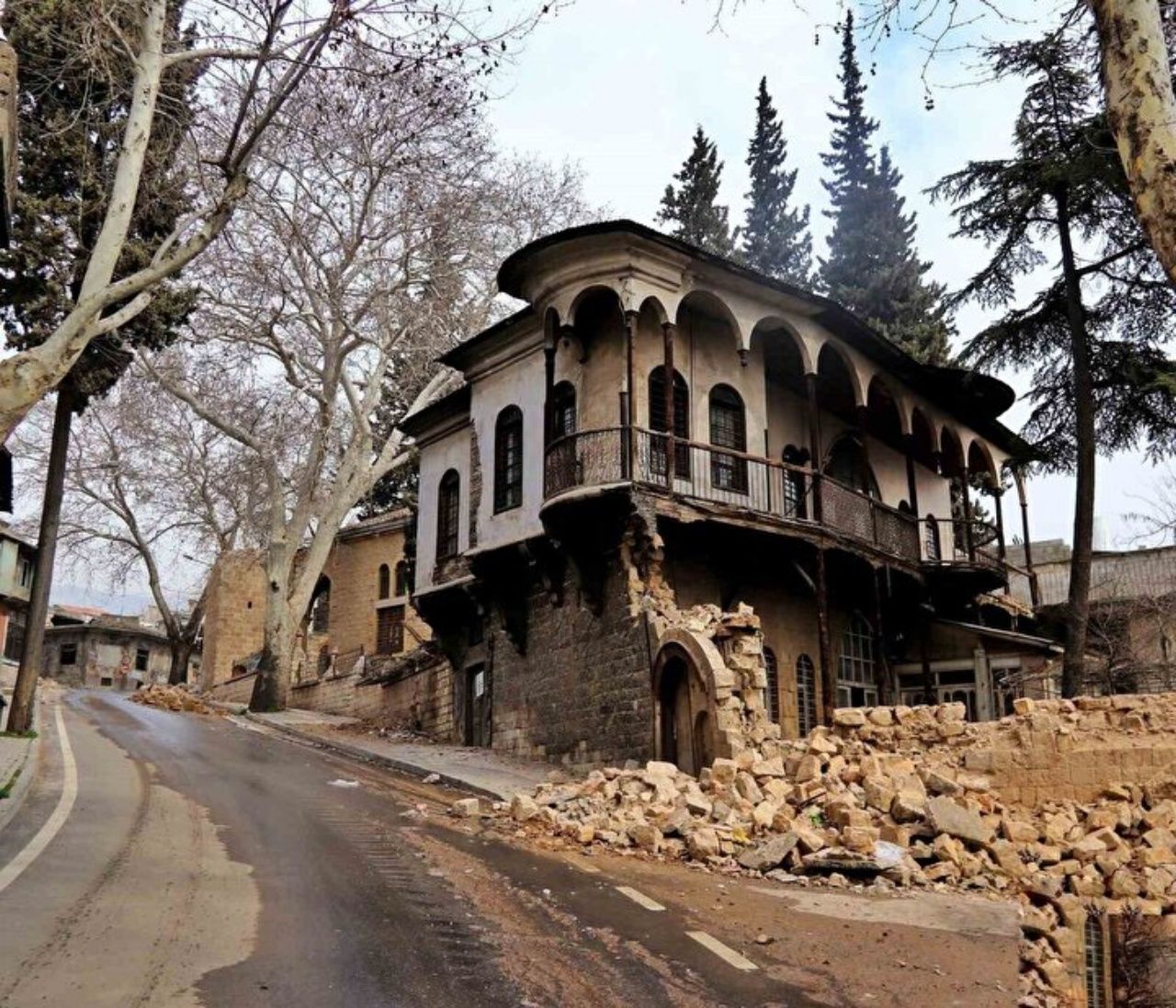 Deprem bölgesinden kahreden görüntüler! Her şehirde başka bir hüzün, başka bir acı 9