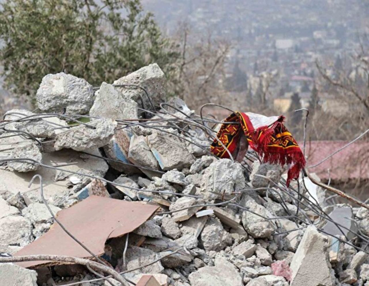 Deprem bölgesinden kahreden görüntüler! Her şehirde başka bir hüzün, başka bir acı 13