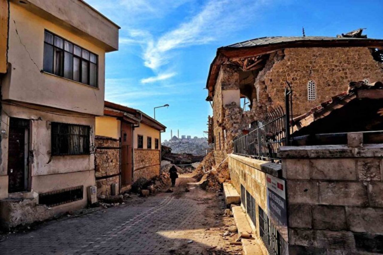 Deprem bölgesinden kahreden görüntüler! Her şehirde başka bir hüzün, başka bir acı 15