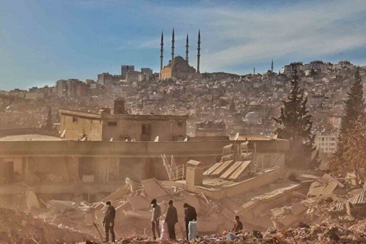 Deprem bölgesinden kahreden görüntüler! Her şehirde başka bir hüzün, başka bir acı 6