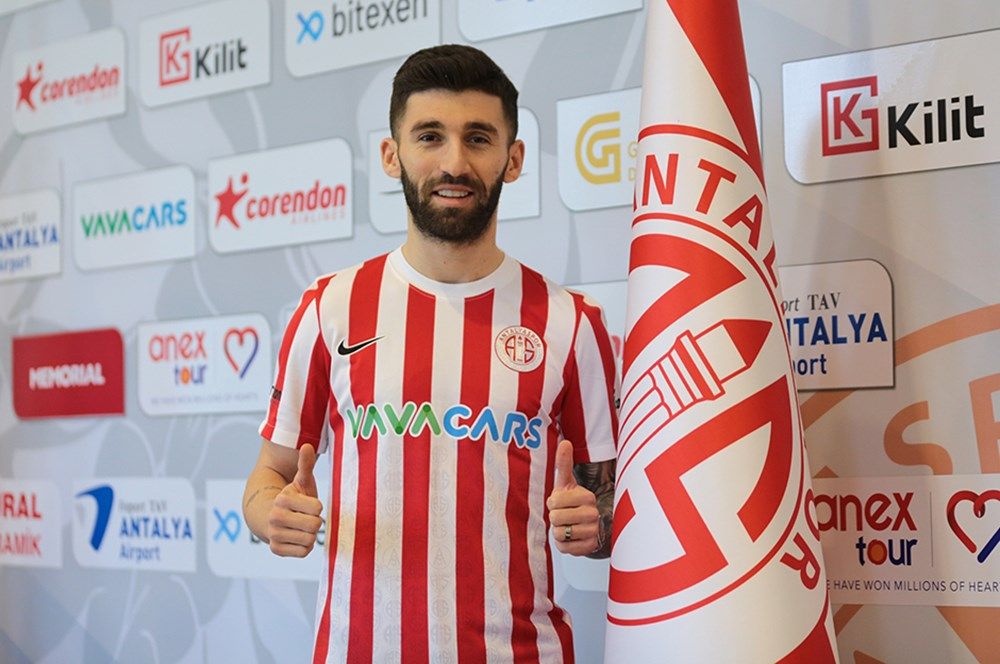 Ara transfer dönemi bitti! İşte Süper Lig'de atılan imzalar... 30