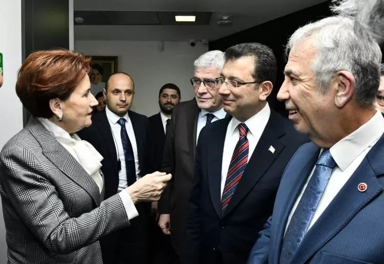 Kılıçdaroğlu'nun adaylığı yabancı basında geniş yankı uyandırdı! 10