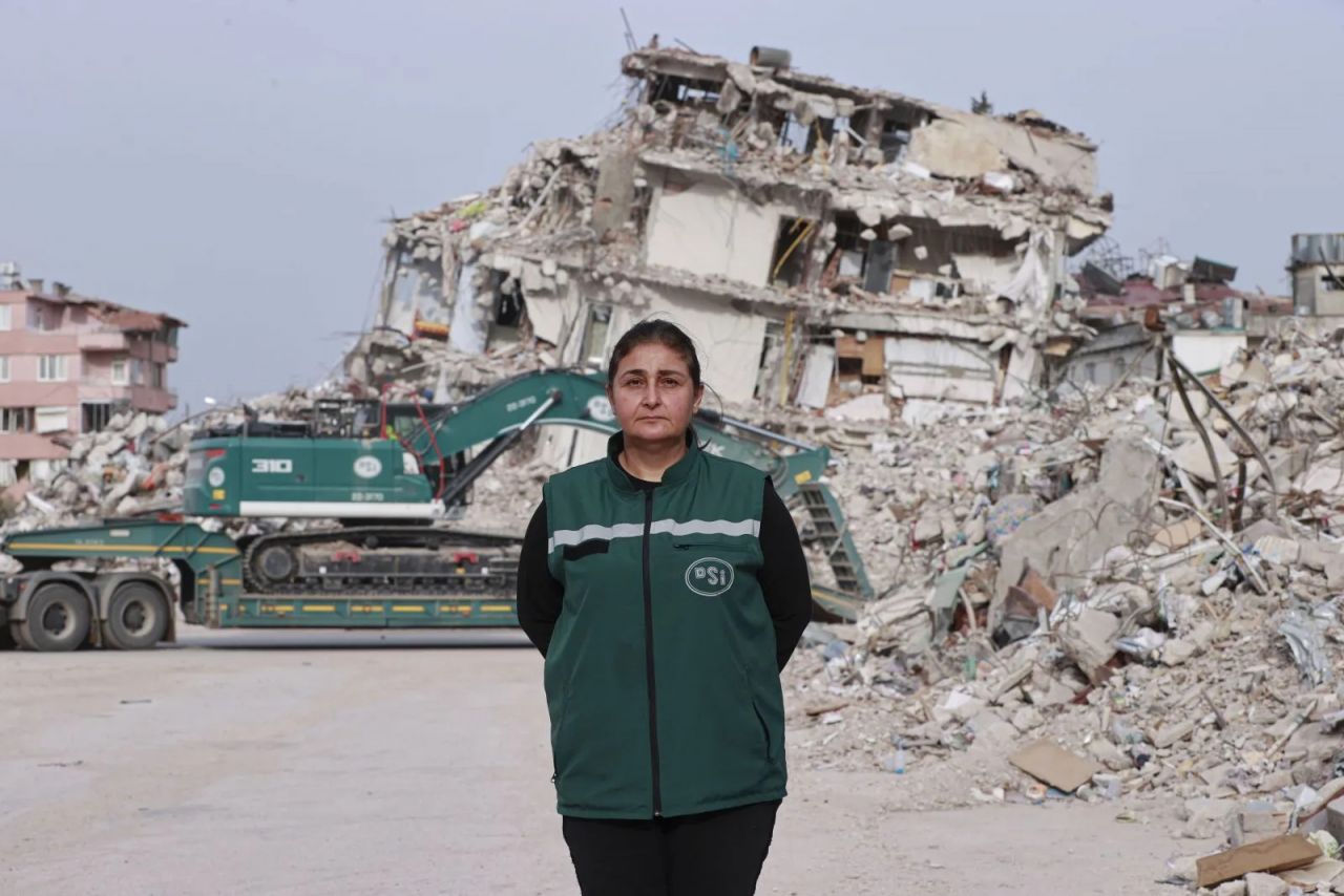 İşte deprem bölgesinin kahraman kadınları... 8