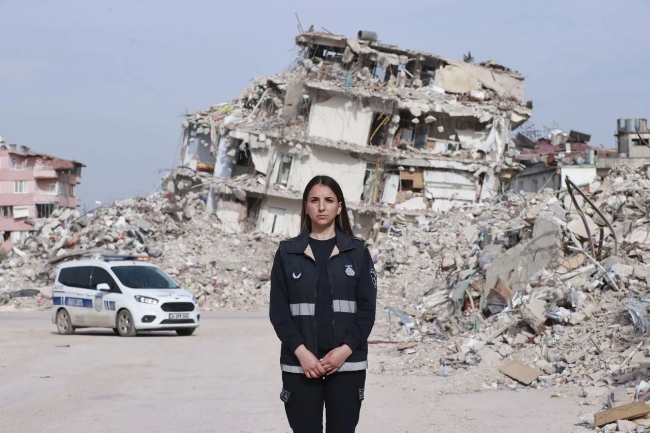 İşte deprem bölgesinin kahraman kadınları... 14