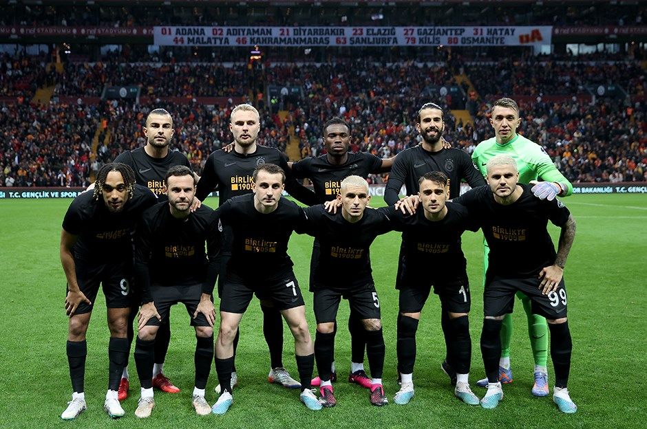 Dünyanın en sevilen kulüpleri açıklandı! Süper Lig'ten tek takım... 5