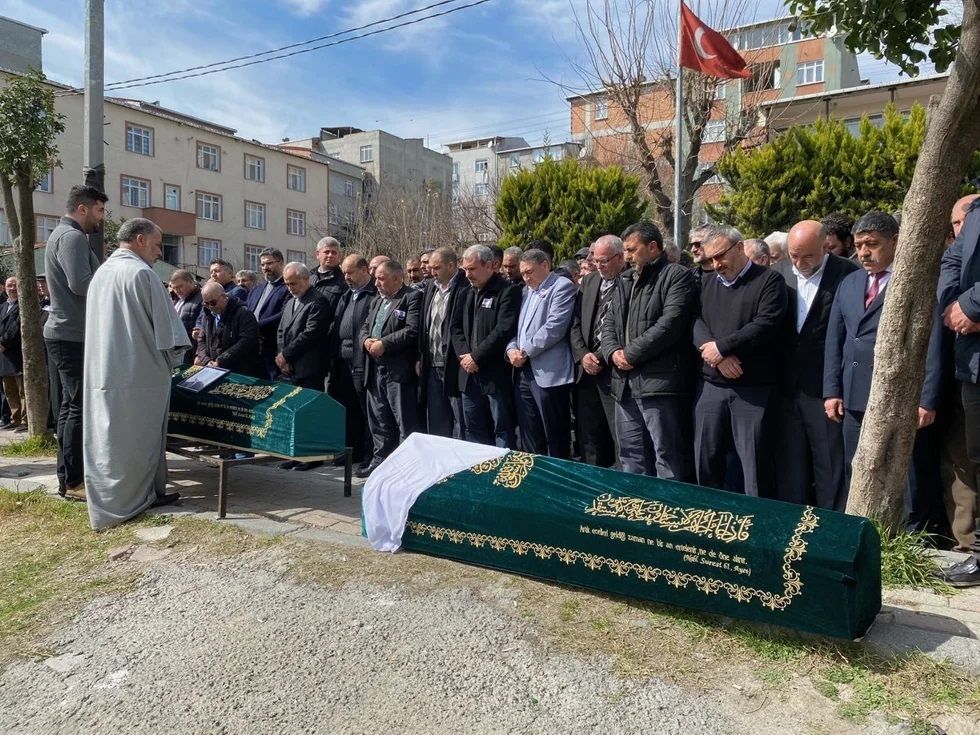 Balayına giden yeni evli çiftin cenazeleri geldi! Damadın dayısının sözleri yürekleri dağladı 3