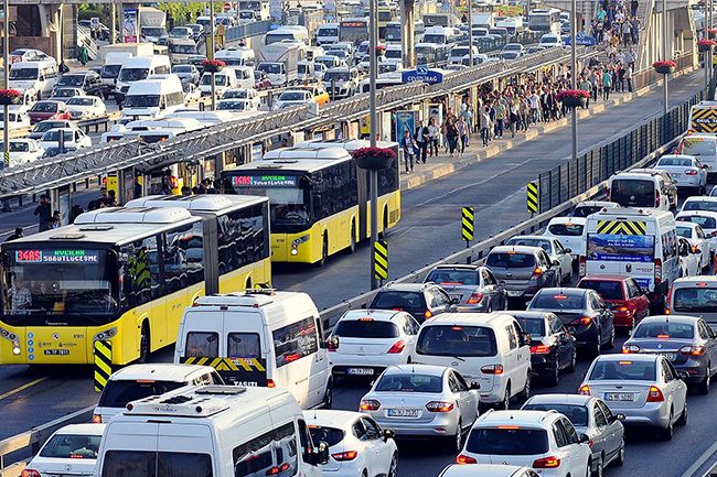 Dünyada toplu taşıma ücretlerinin en pahalı olduğu şehirler belli oldu: İstanbul da listede 8