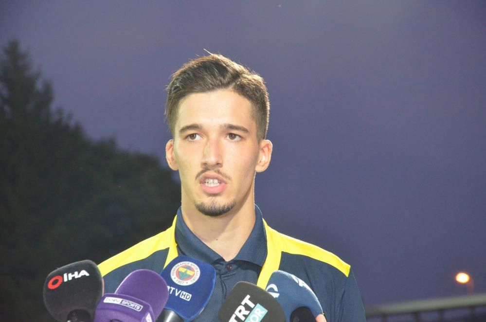 Galatasaray'dan Altay Bayındır'a transfer teklifi 16