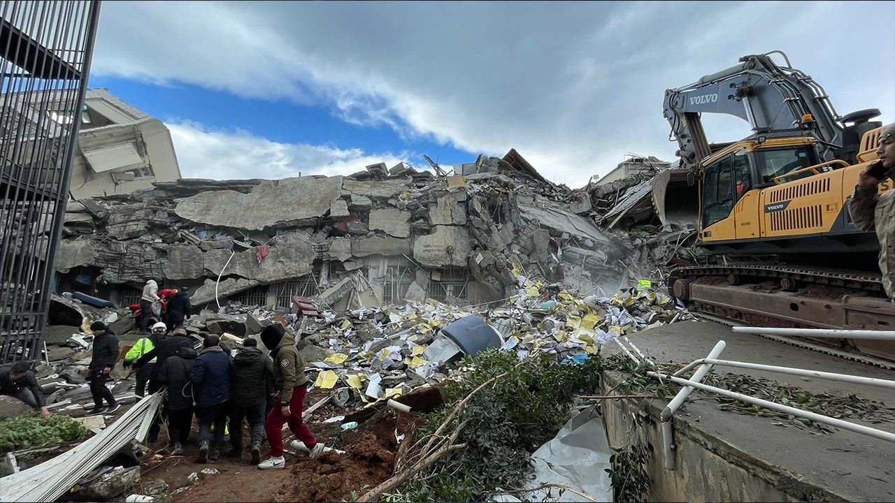 Deprem uzmanı o il için korkutan uyarıda bulundu: Küçük, orta büyüklükte olursa şaşmam… 2