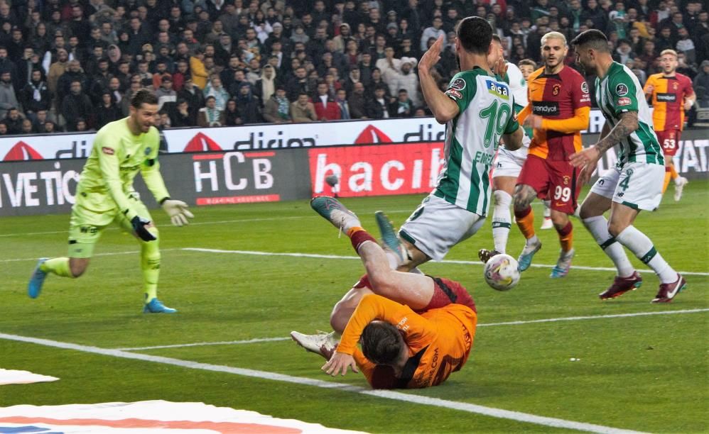 Galatasaray transferde bombayı patlattı! Fenerbahçe'yi yıkan yıldız... 2
