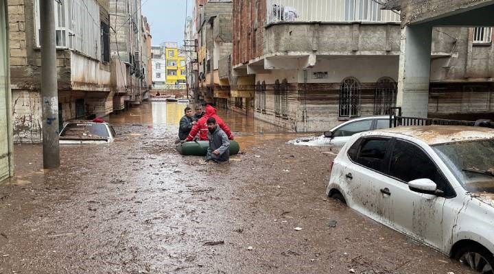 Deprem ve sel felaketinin yaşandığı bölgede kuvvetli yağış bekleniyor! Meteorolojiden 9 kente flaş uyarı: Sel ve su baskınlarına dikkat 4