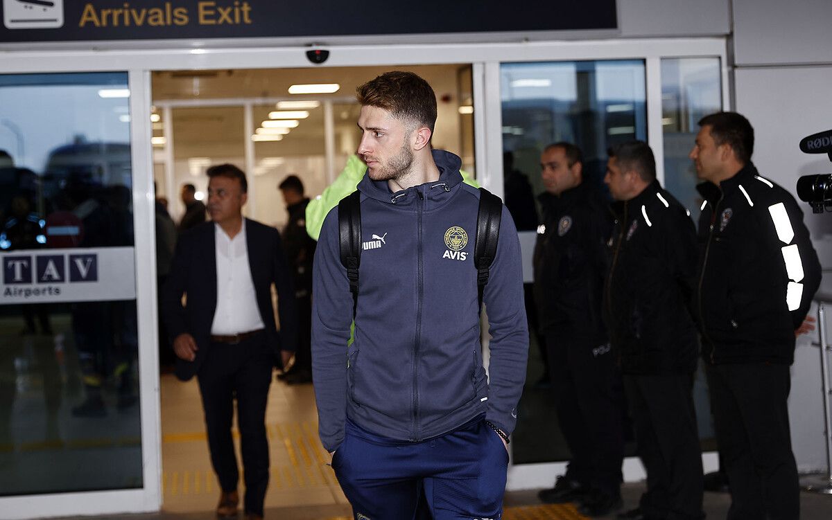 Fenerbahçeli futbolcu için dudak uçuklatan rakam 11