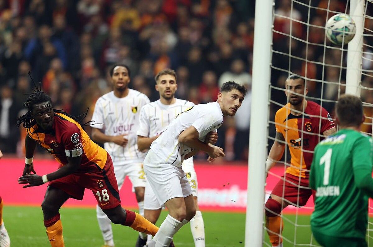 Galatasaray taraftarını üzen ayrılık! 1