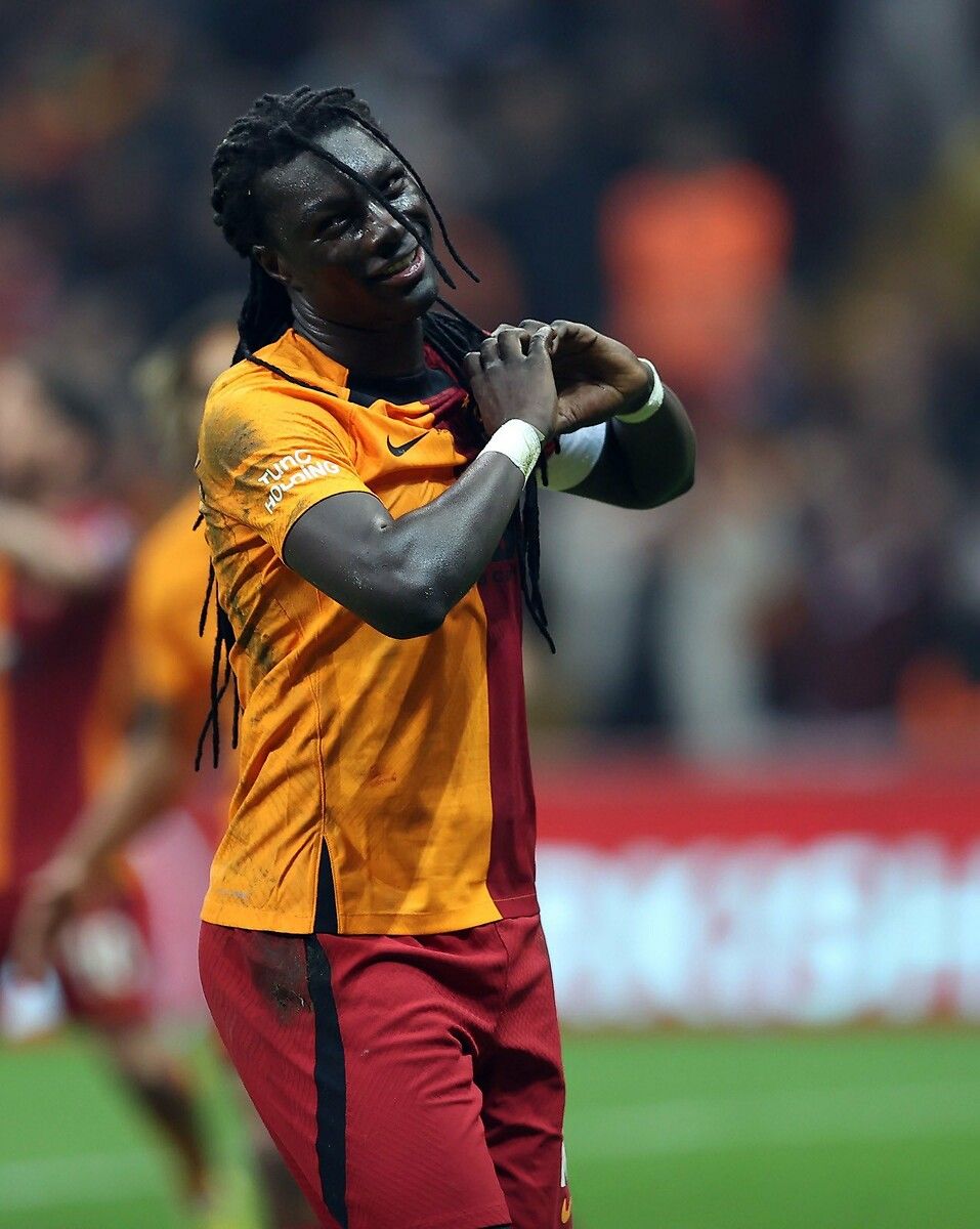 Galatasaray taraftarını üzen ayrılık! 2