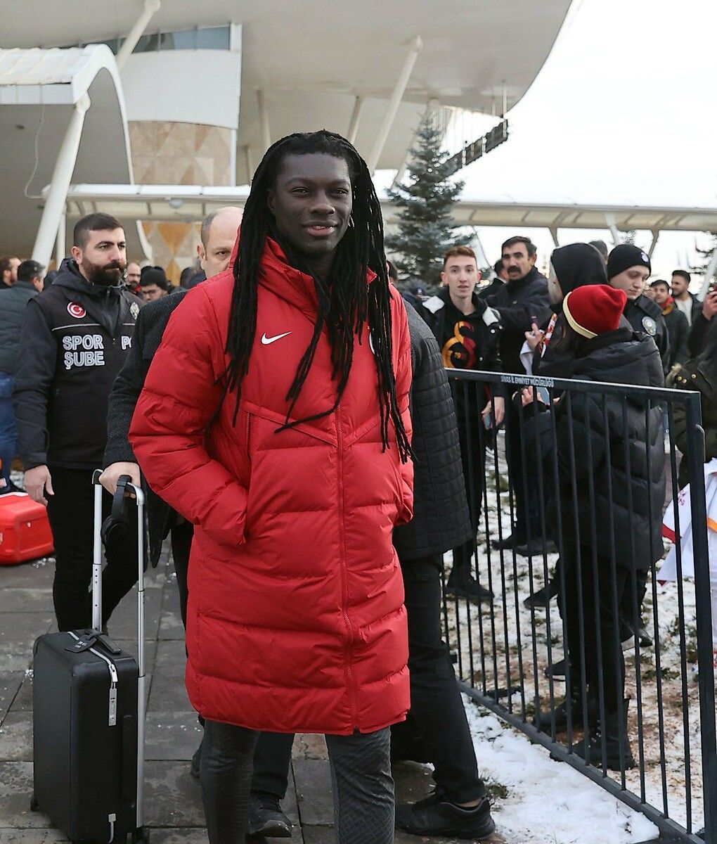 Galatasaray taraftarını üzen ayrılık! 4