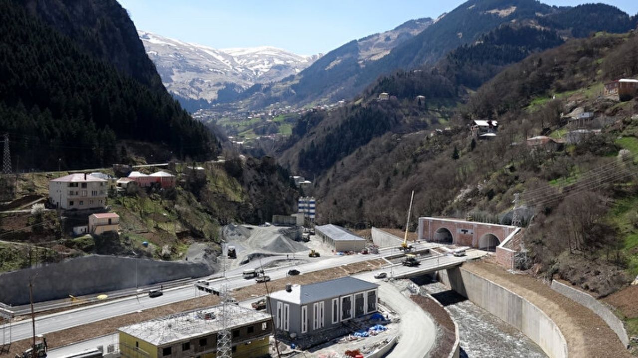 Zigana Tüneli açılış için gün sayıyor! Gümüşhane ile Trabzon arasındaki ulaşımı 30 dakika kısaltacak 6