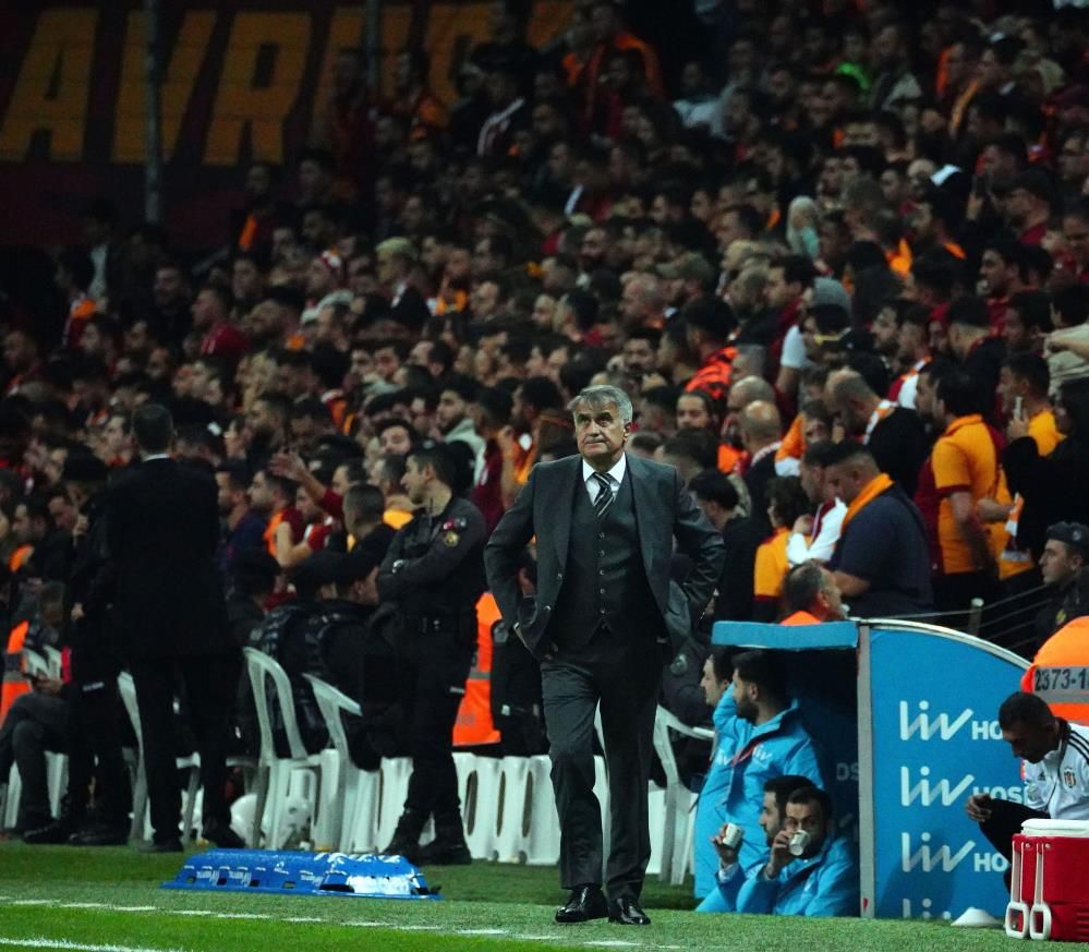 Kadıköy'de şok baskın! Şenol Güneş... 14
