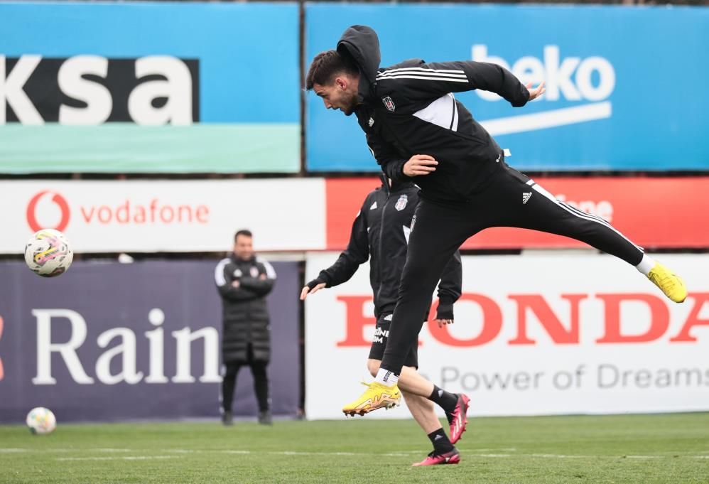 İşte Beşiktaş'ın Fenerbahçe karşısındaki 11'i 10