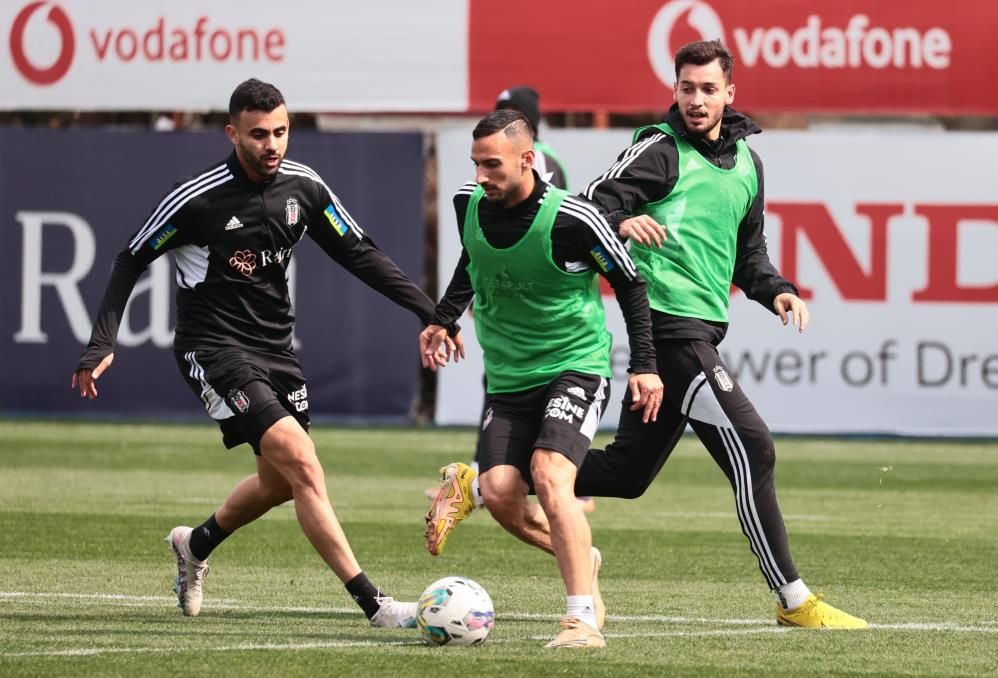 İşte Beşiktaş'ın Fenerbahçe karşısındaki 11'i 9