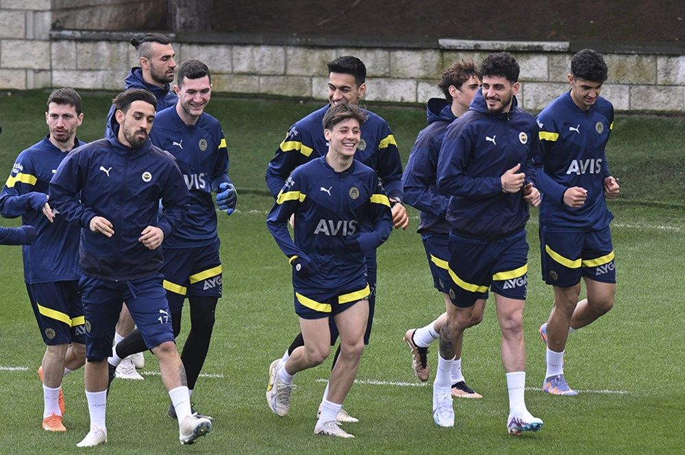 Heyecan dorukta! İşte Fenerbahçe - Beşiktaş derbisinin öne çıkan istatistikleri... 2