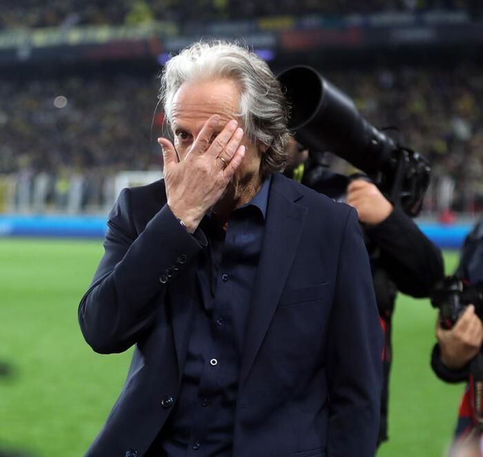 Tarihi derbi sonrası Jorge Jesus ve Ali Koç hakkında şaşırtan detay ortaya çıktı! 8