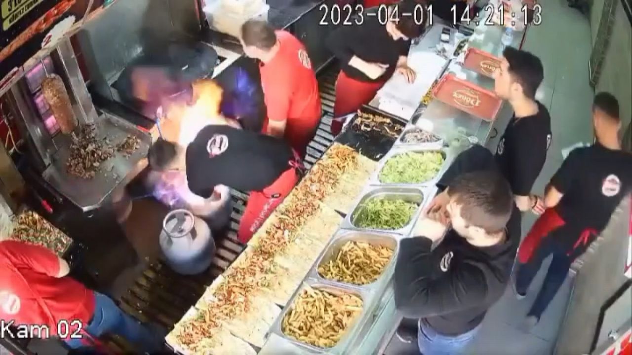 Alev alan tüp korku dolu anlar yaşattı! O anlar kamerada 4